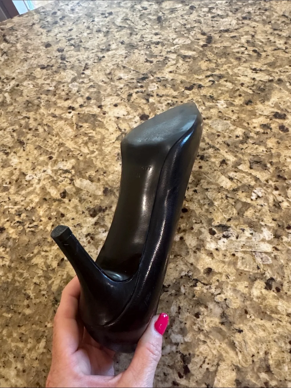Classic Black Leather Pointed-Toe Pumps Nine West Size 7